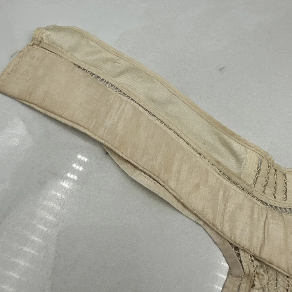 VTG SIBLEY LINDSAY & CURR CO Beige Silk Lace Collar Ascot Victorian